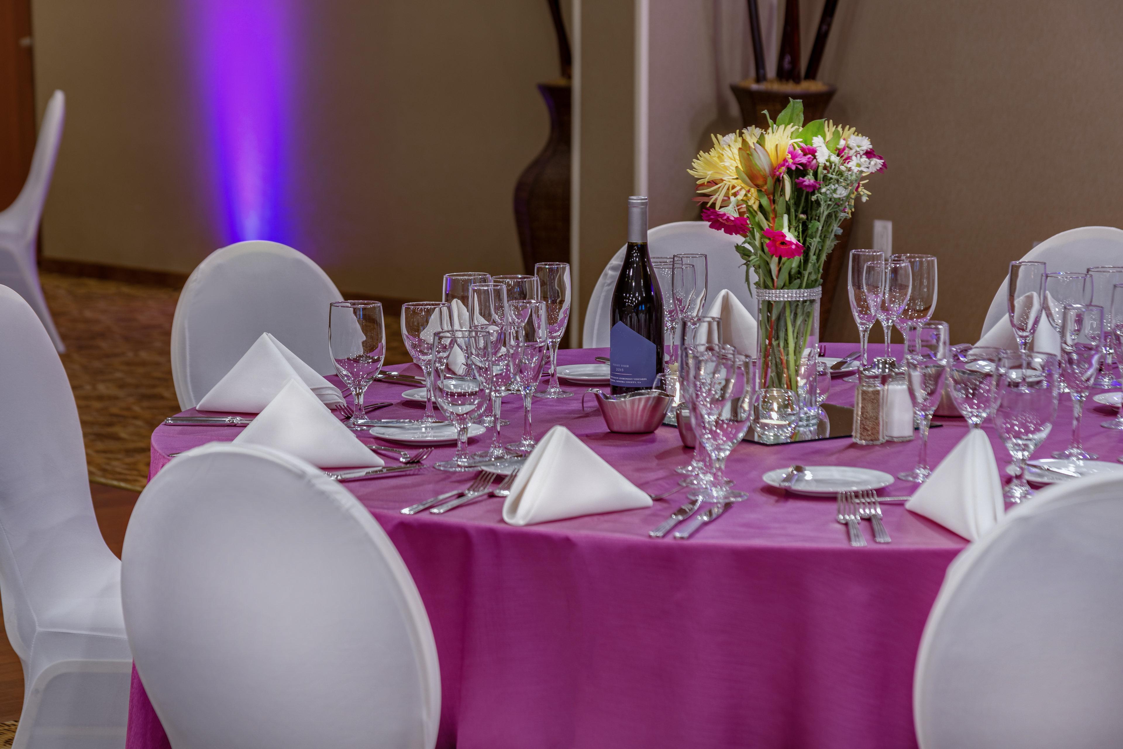 Отель Crowne Plaza Milwaukee South By Ihg Экстерьер фото